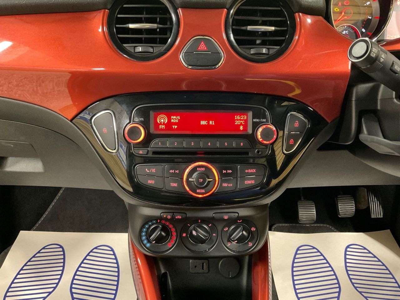 2013 VAUXHALL ADAM 2013 VAUXHALL ADAM