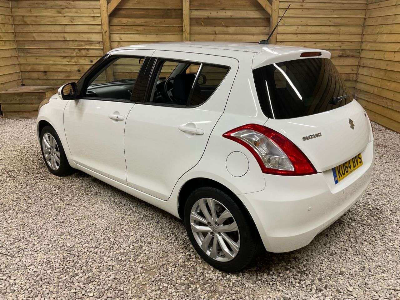 2014 SUZUKI SWIFT 2014 SUZUKI SWIFT