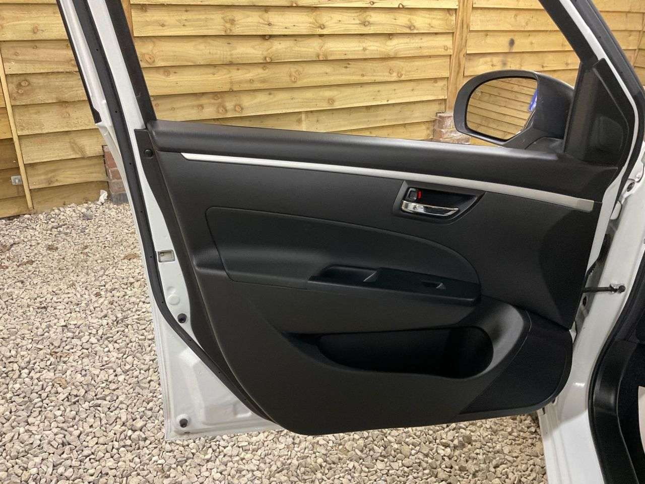 2014 SUZUKI SWIFT 2014 SUZUKI SWIFT