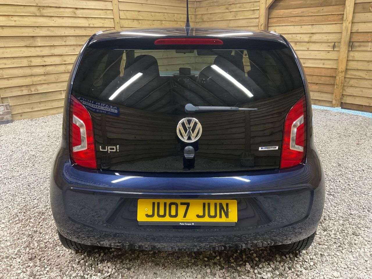 2015 VOLKSWAGEN UP! 2015 VOLKSWAGEN UP!