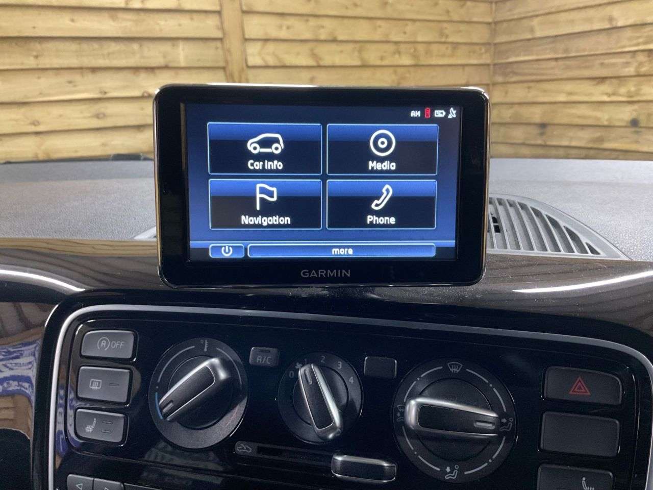 2015 VOLKSWAGEN UP! 2015 VOLKSWAGEN UP!