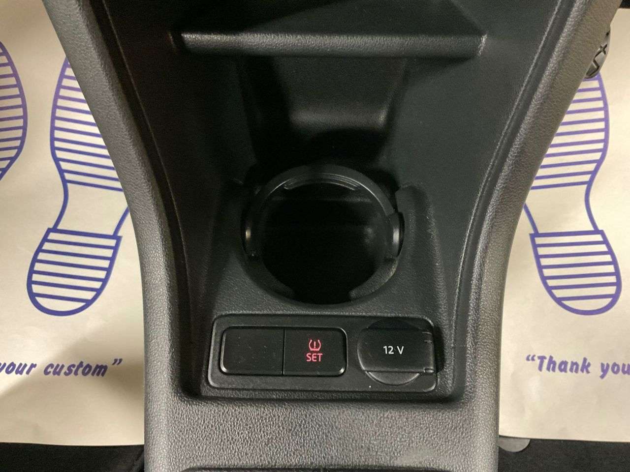 2015 VOLKSWAGEN UP! 2015 VOLKSWAGEN UP!