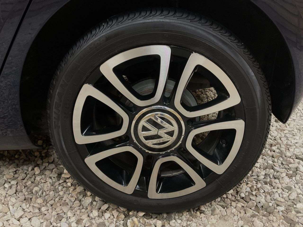 2015 VOLKSWAGEN UP! 2015 VOLKSWAGEN UP!