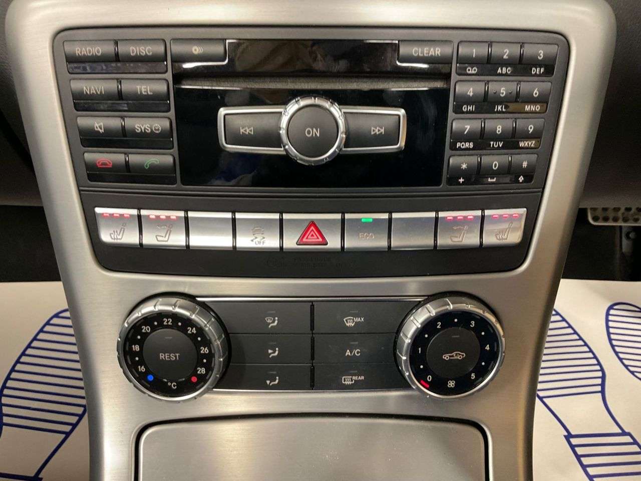 2012 MERCEDES-BENZ SLK 2012 MERCEDES-BENZ SLK