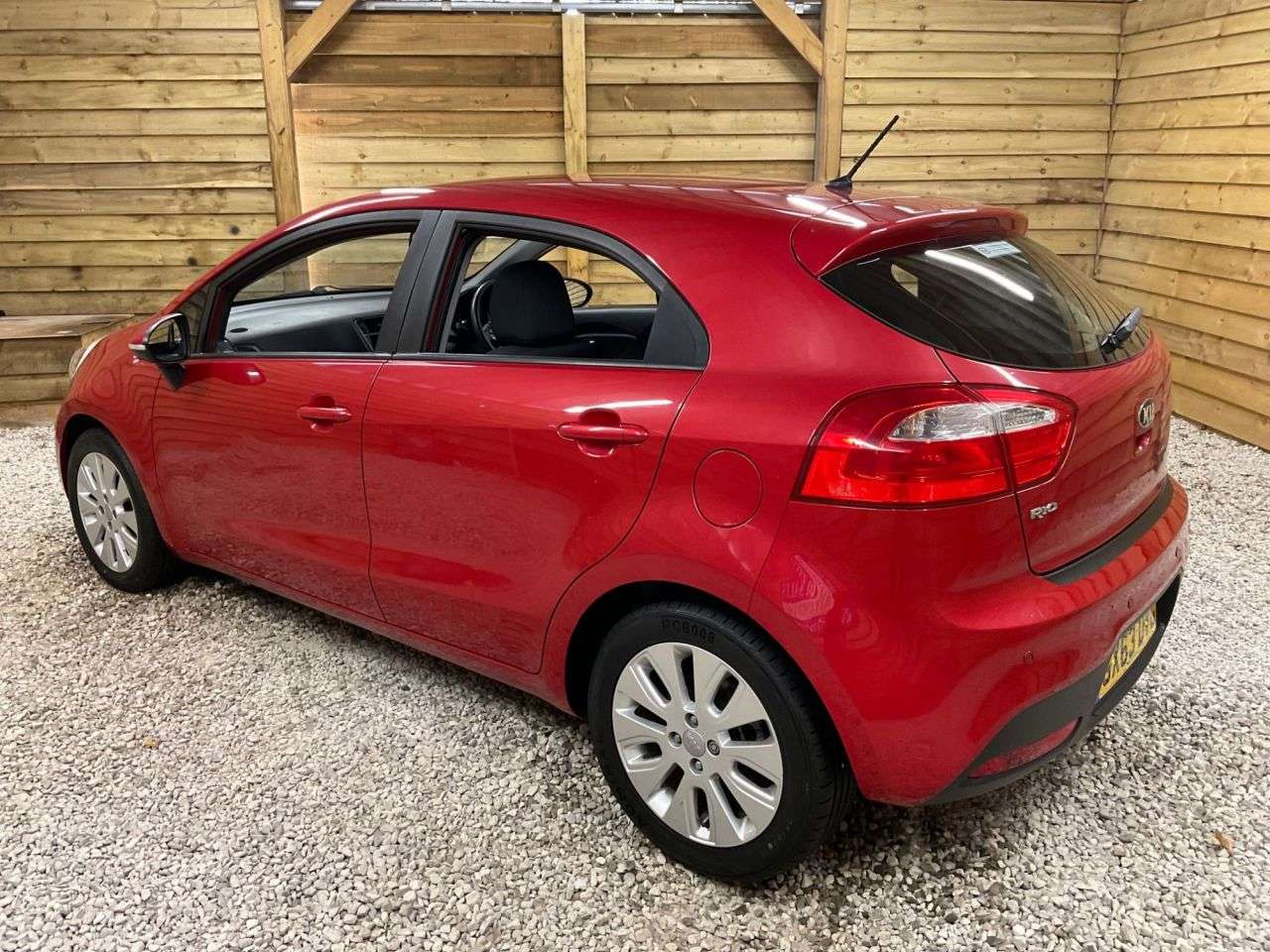 2013 KIA RIO 2013 KIA RIO