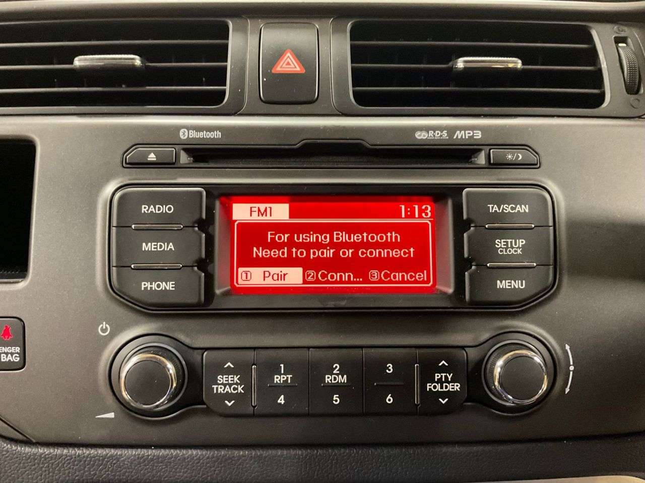 2013 KIA RIO 2013 KIA RIO