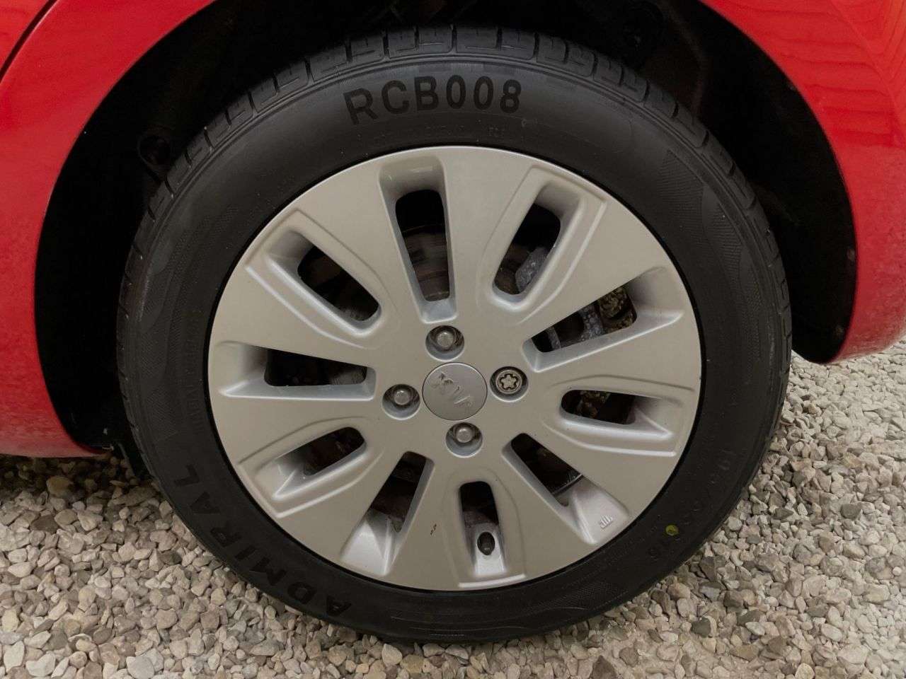 2013 KIA RIO 2013 KIA RIO