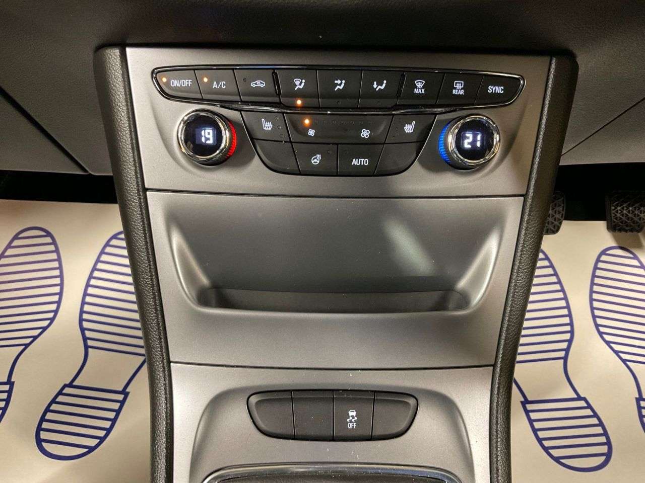 2018 VAUXHALL ASTRA 2018 VAUXHALL ASTRA