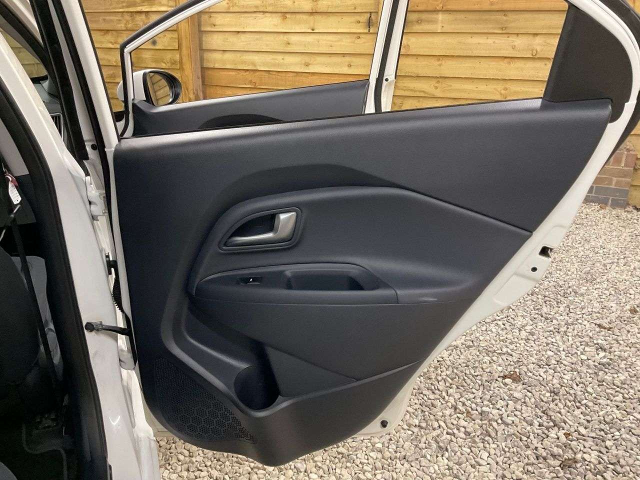 2016 KIA RIO 2016 KIA RIO