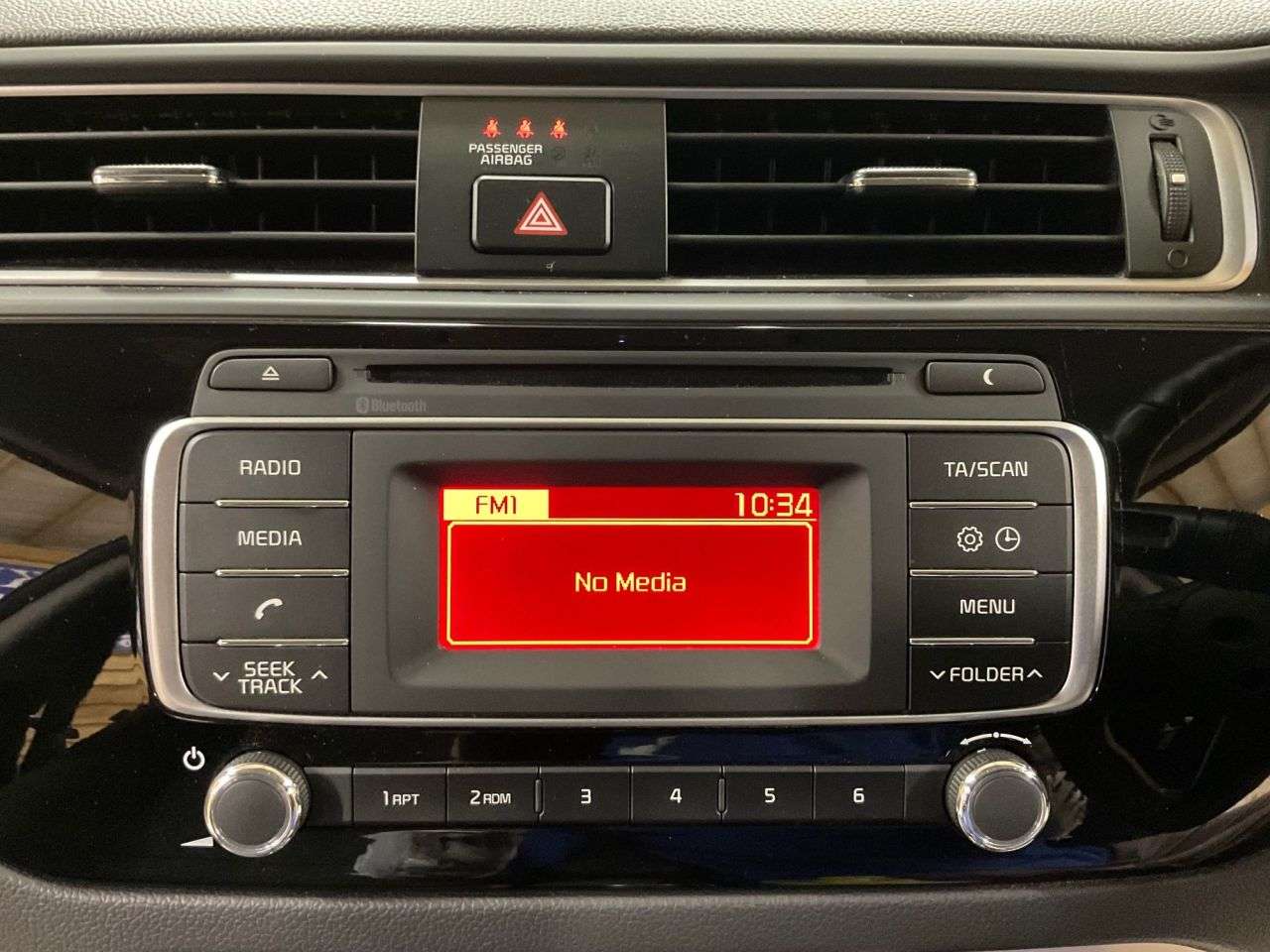 2016 KIA RIO 2016 KIA RIO