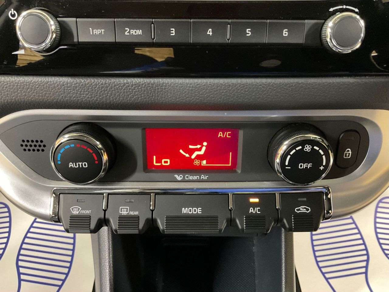 2016 KIA RIO 2016 KIA RIO