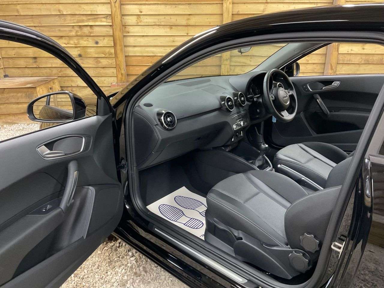 2018 AUDI A1 2018 AUDI A1