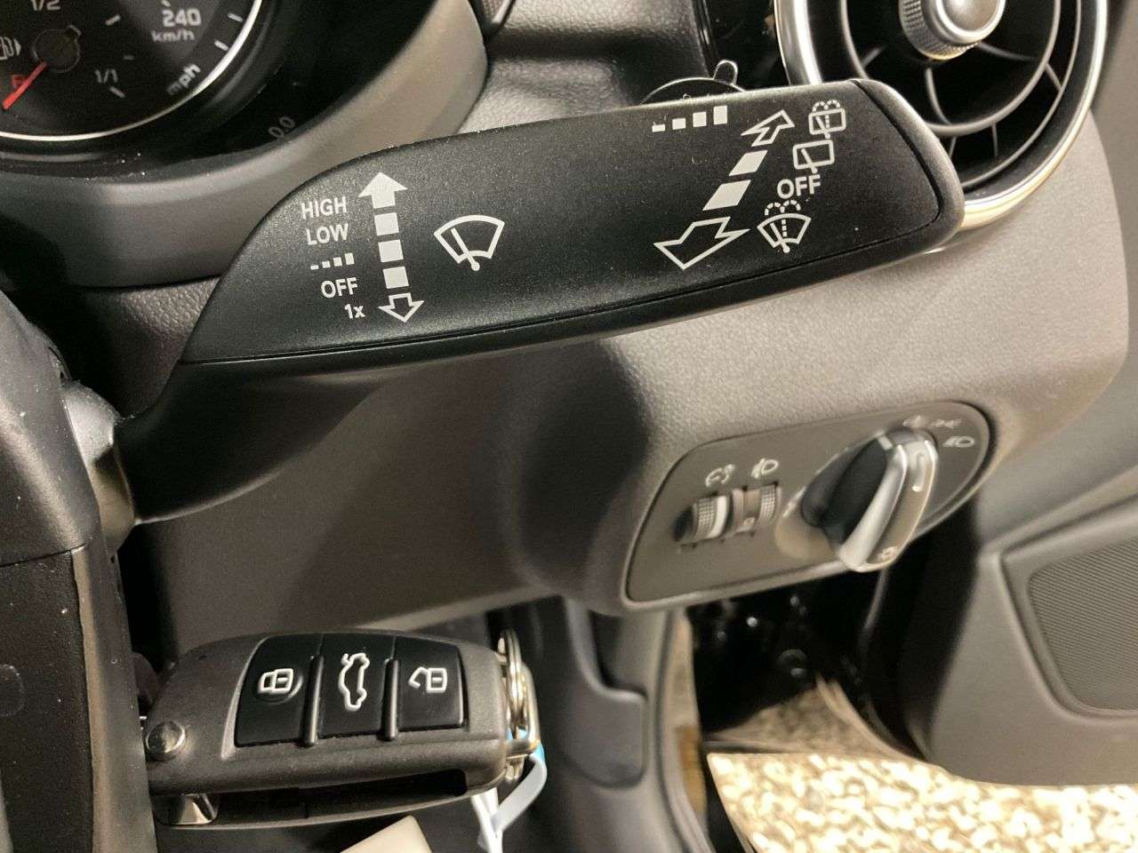 2018 AUDI A1 2018 AUDI A1