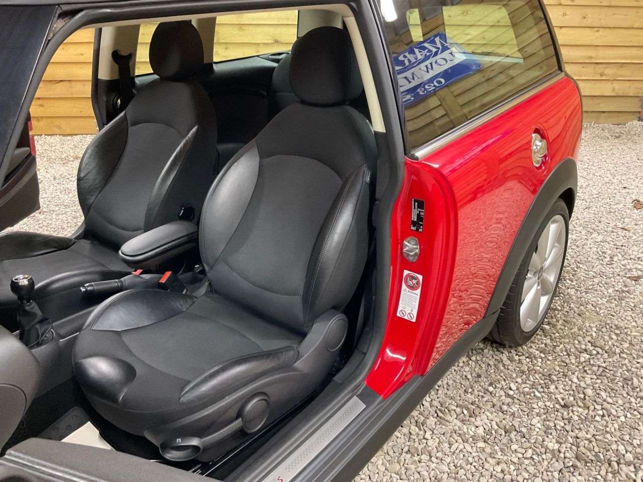 2014 MINI CLUBMAN 2014 MINI CLUBMAN