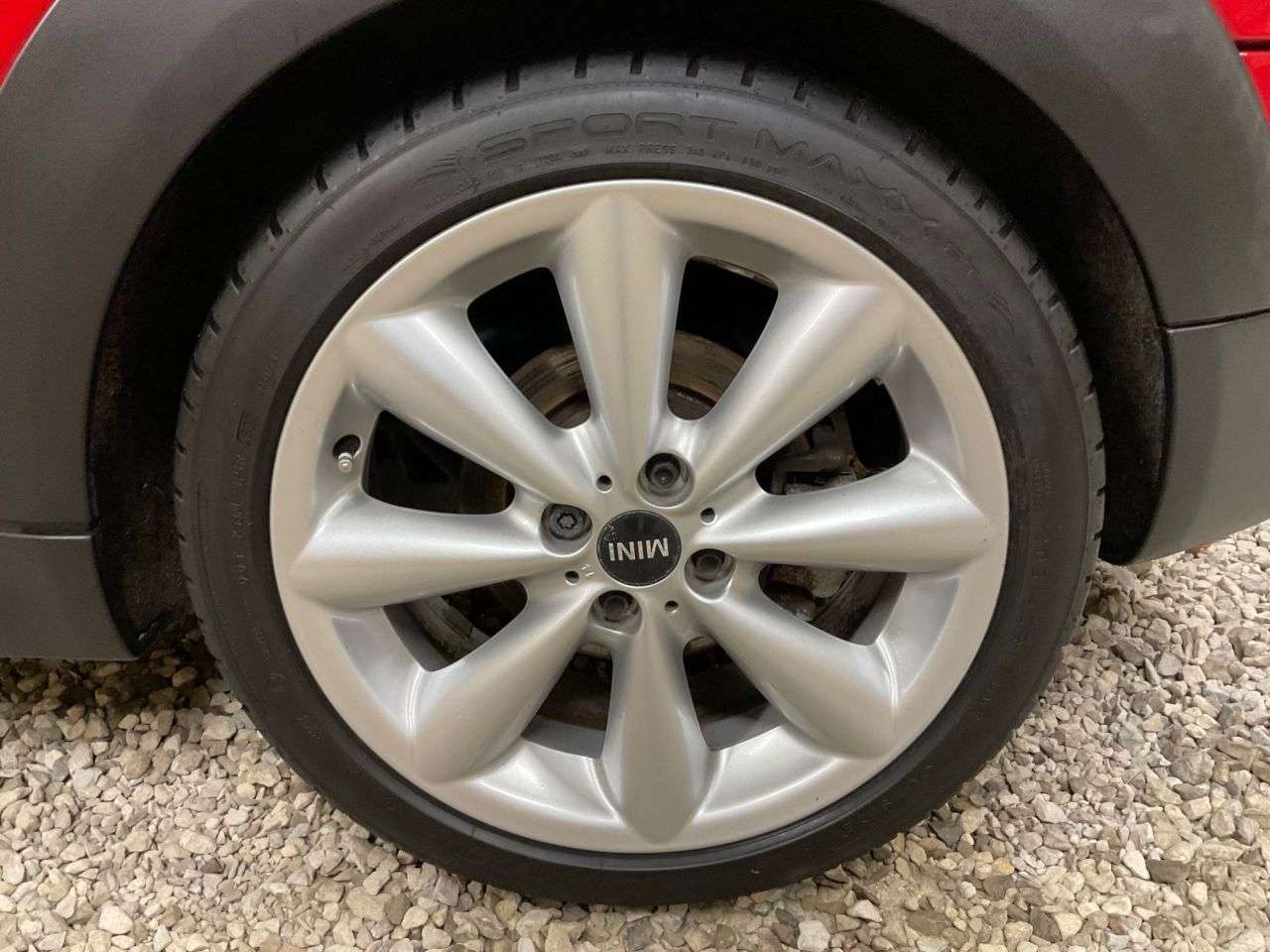 2014 MINI CLUBMAN 2014 MINI CLUBMAN