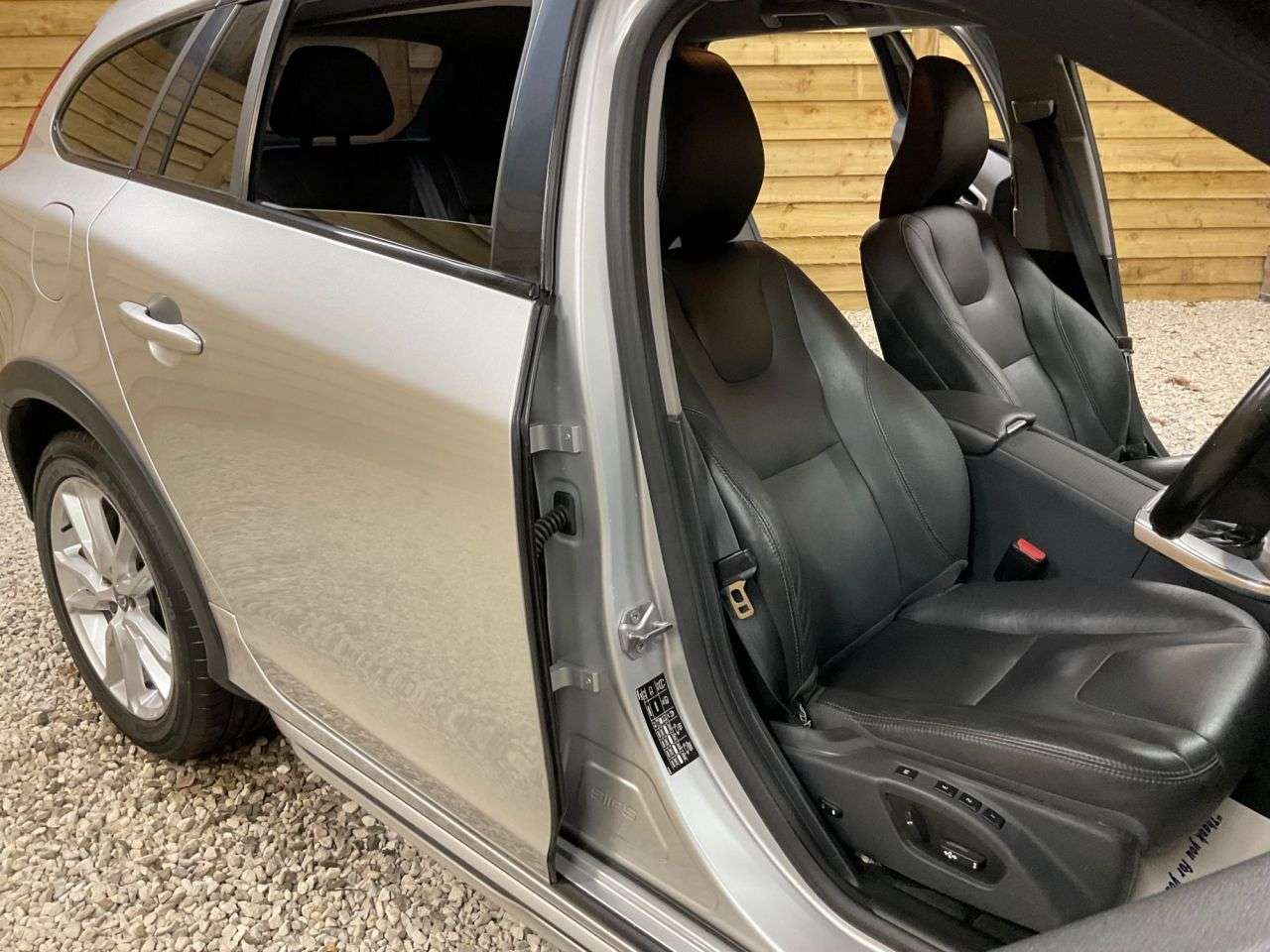 2016 VOLVO V60 CROSS COUNTRY 2016 VOLVO V60 CROSS COUNTRY