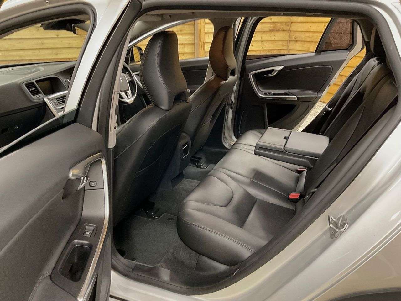 2016 VOLVO V60 CROSS COUNTRY 2016 VOLVO V60 CROSS COUNTRY