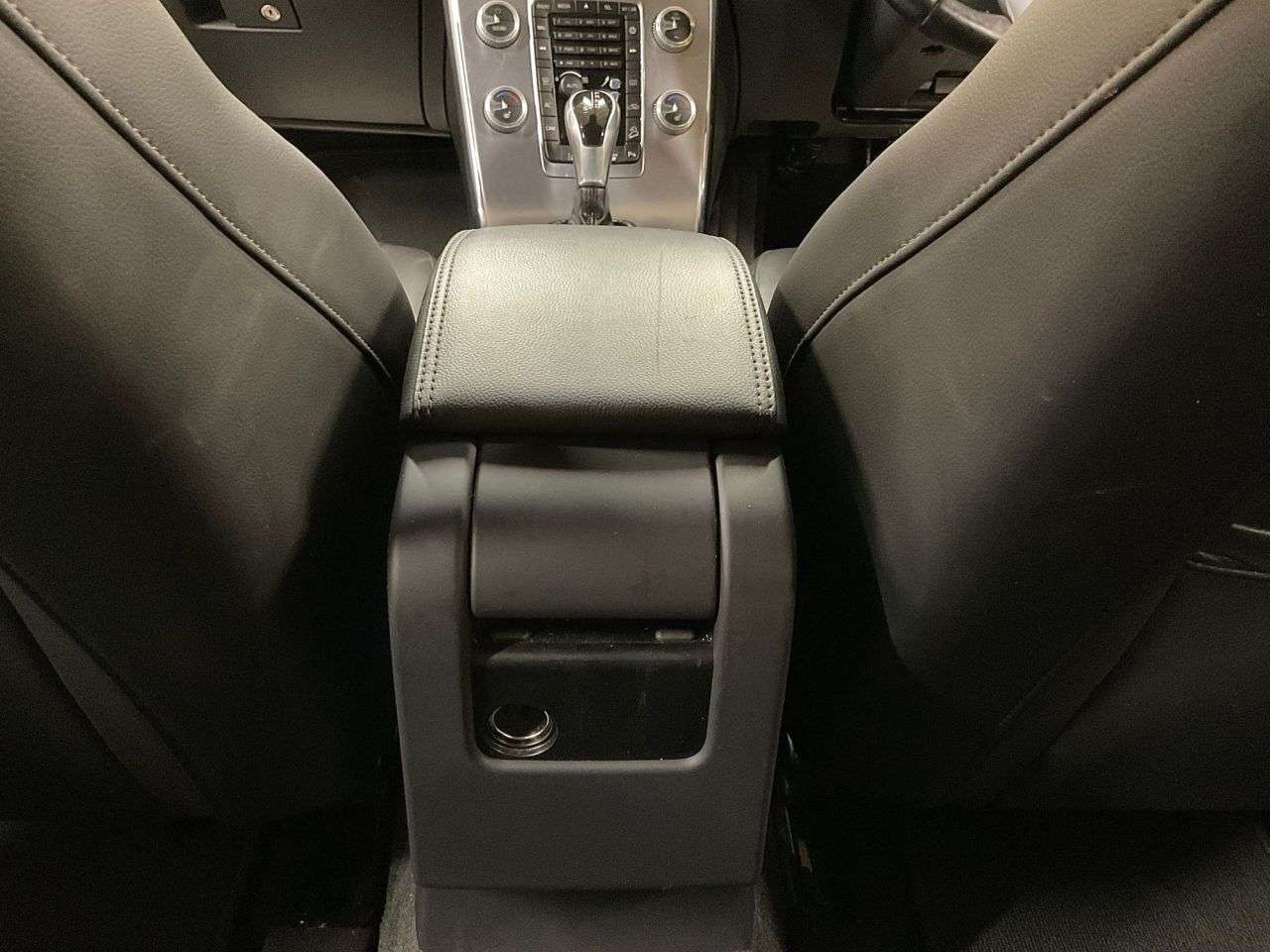 2016 VOLVO V60 CROSS COUNTRY 2016 VOLVO V60 CROSS COUNTRY