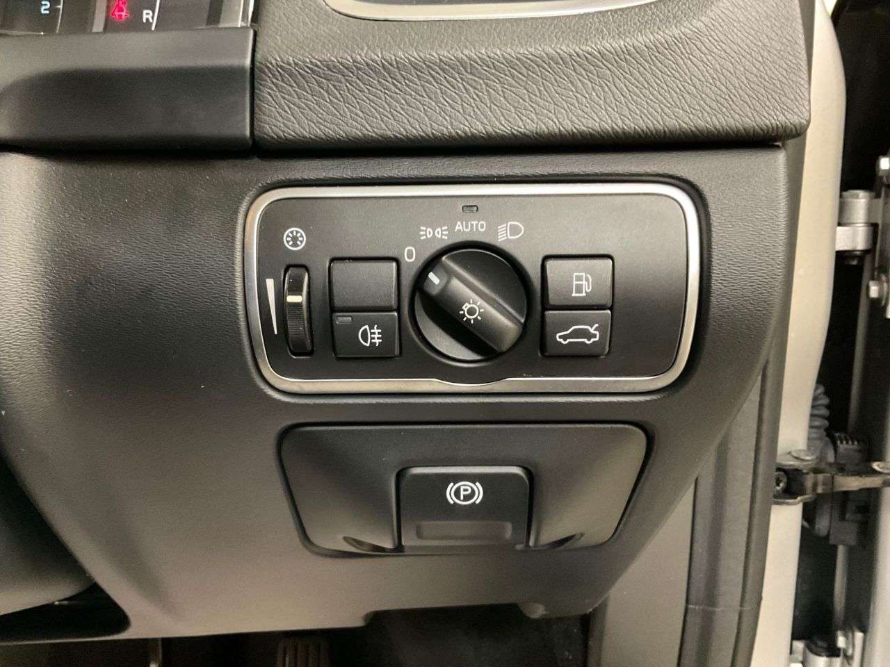 2016 VOLVO V60 CROSS COUNTRY 2016 VOLVO V60 CROSS COUNTRY