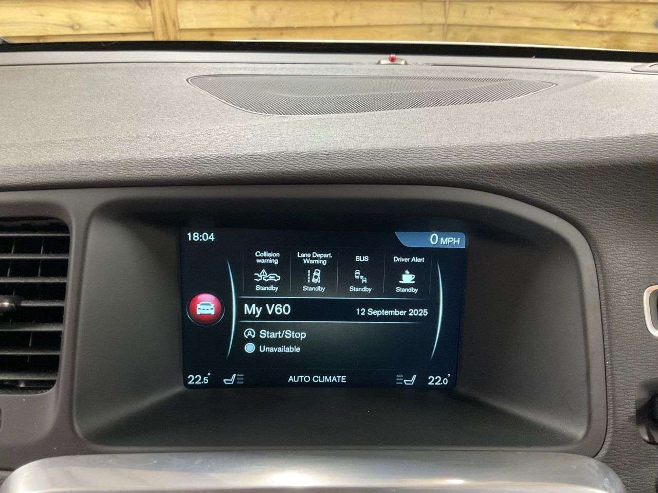 2016 VOLVO V60 CROSS COUNTRY 2016 VOLVO V60 CROSS COUNTRY