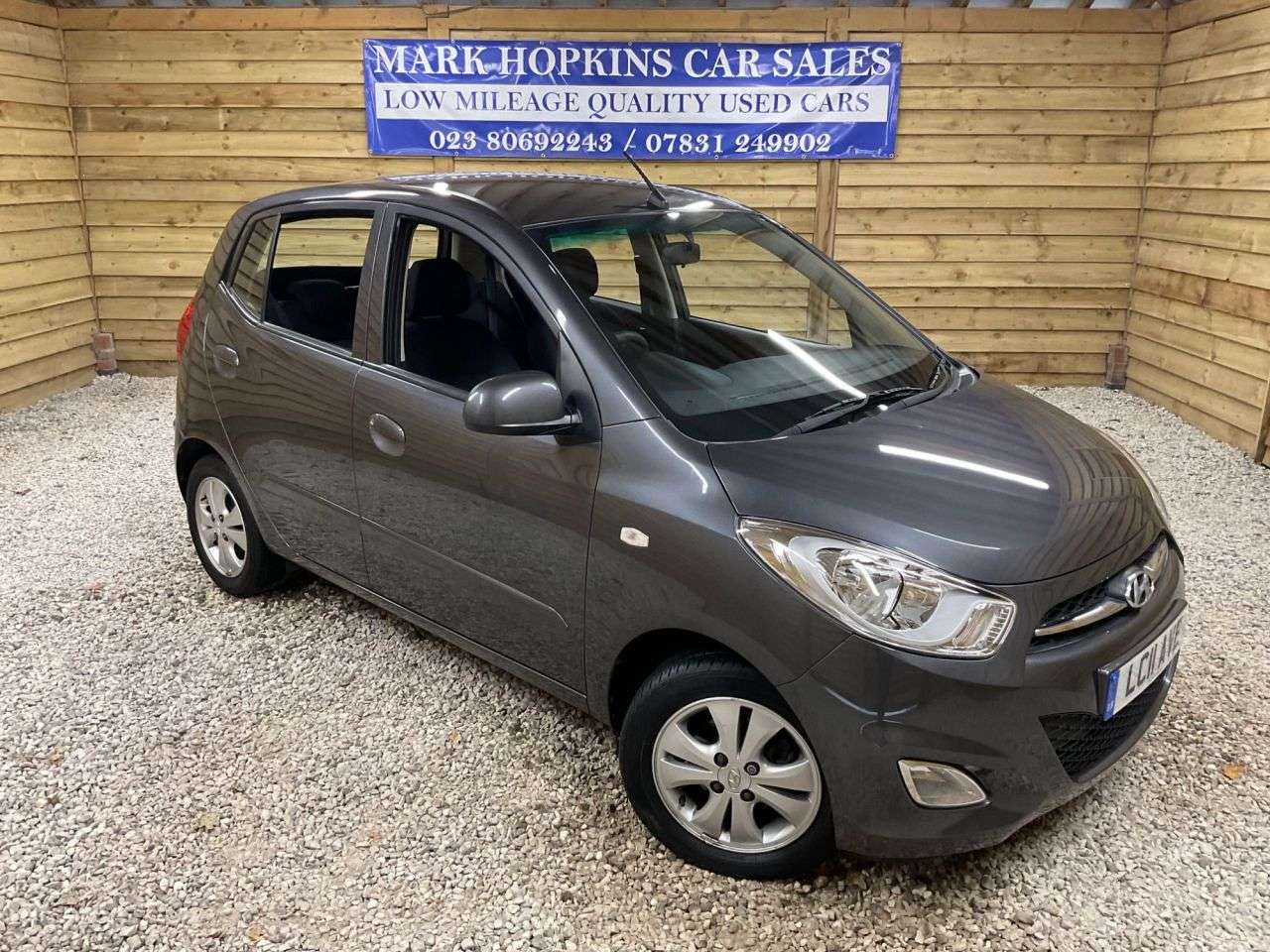 A 2011 HYUNDAI I10 1.2 Active Hatchback 5dr Petrol Auto Euro 5 (85 bhp) 1 LADY OWNER DRIVES EX A 2011 HYUNDAI I10 1.2 Active Hatchback 5dr Petrol Auto Euro 5 (85 bhp) 1 LADY OWNER DRIVES EX