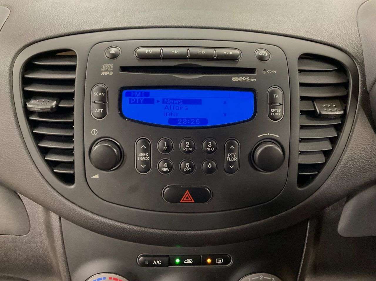 2011 HYUNDAI I10 2011 HYUNDAI I10