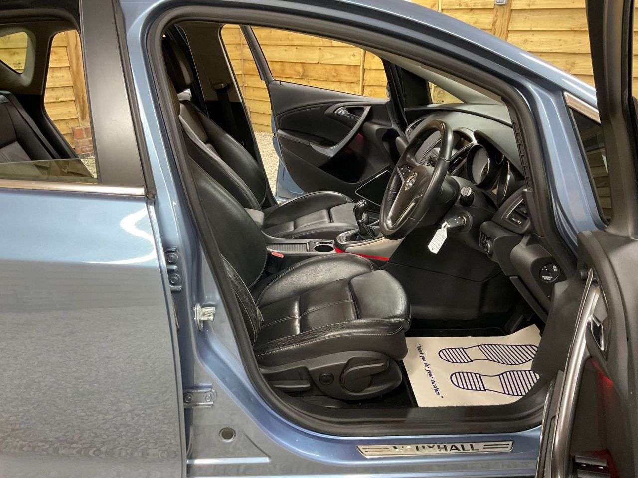 2010 VAUXHALL ASTRA 2010 VAUXHALL ASTRA