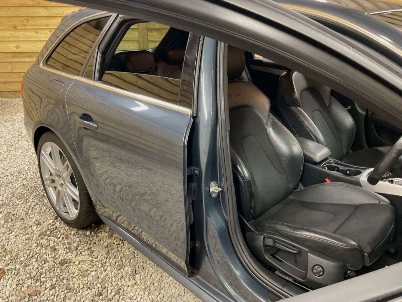 2010 AUDI A4 AVANT 2010 AUDI A4 AVANT