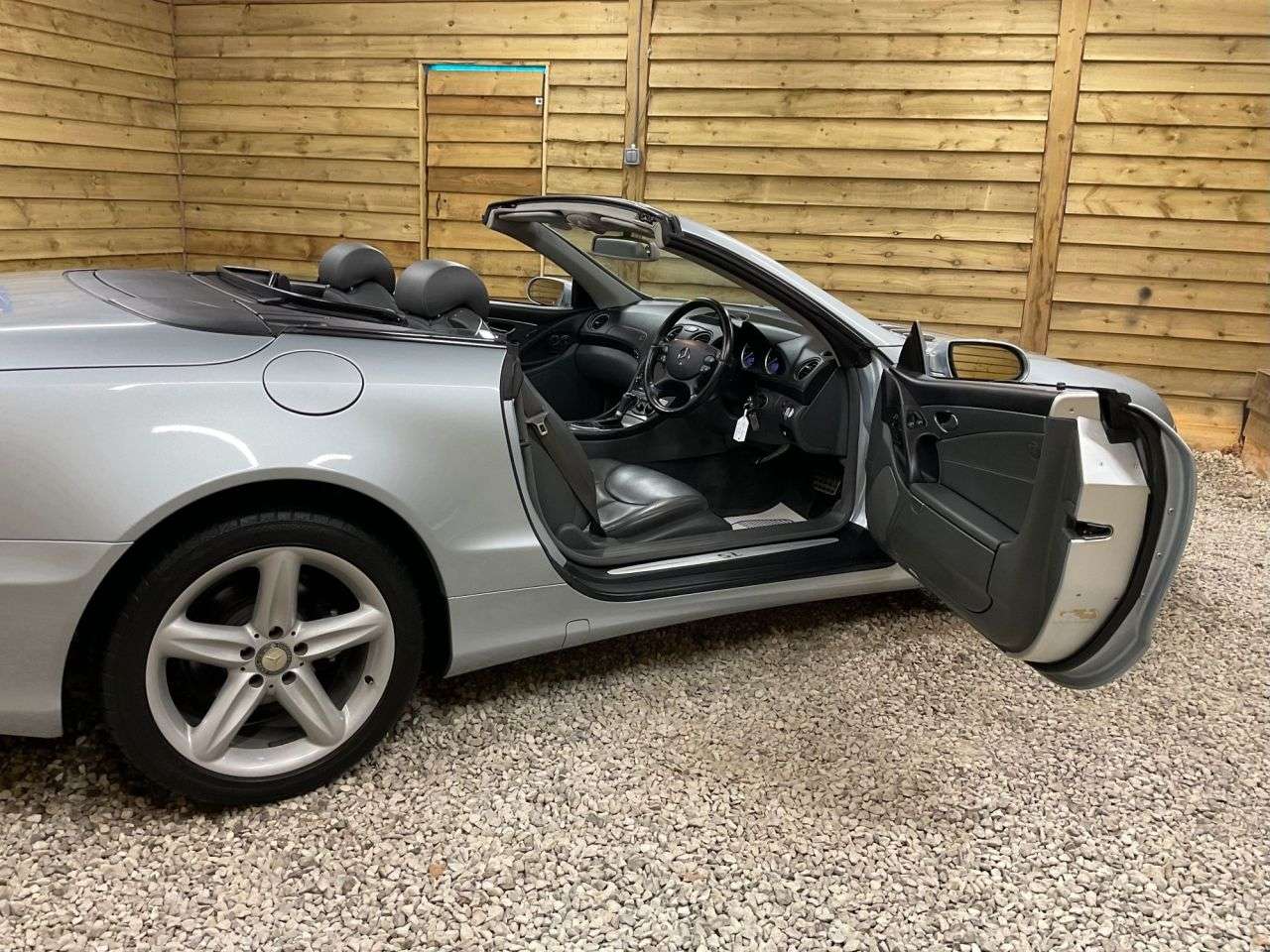 2004 MERCEDES-BENZ SL 2004 MERCEDES-BENZ SL