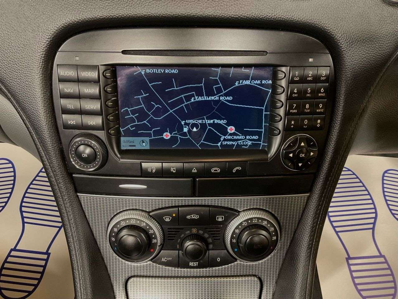 2004 MERCEDES-BENZ SL 2004 MERCEDES-BENZ SL