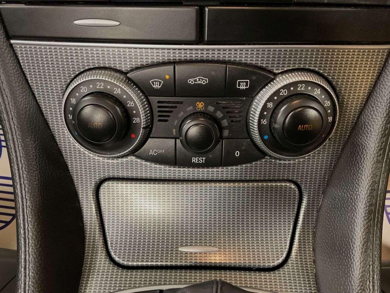 2004 MERCEDES-BENZ SL 2004 MERCEDES-BENZ SL