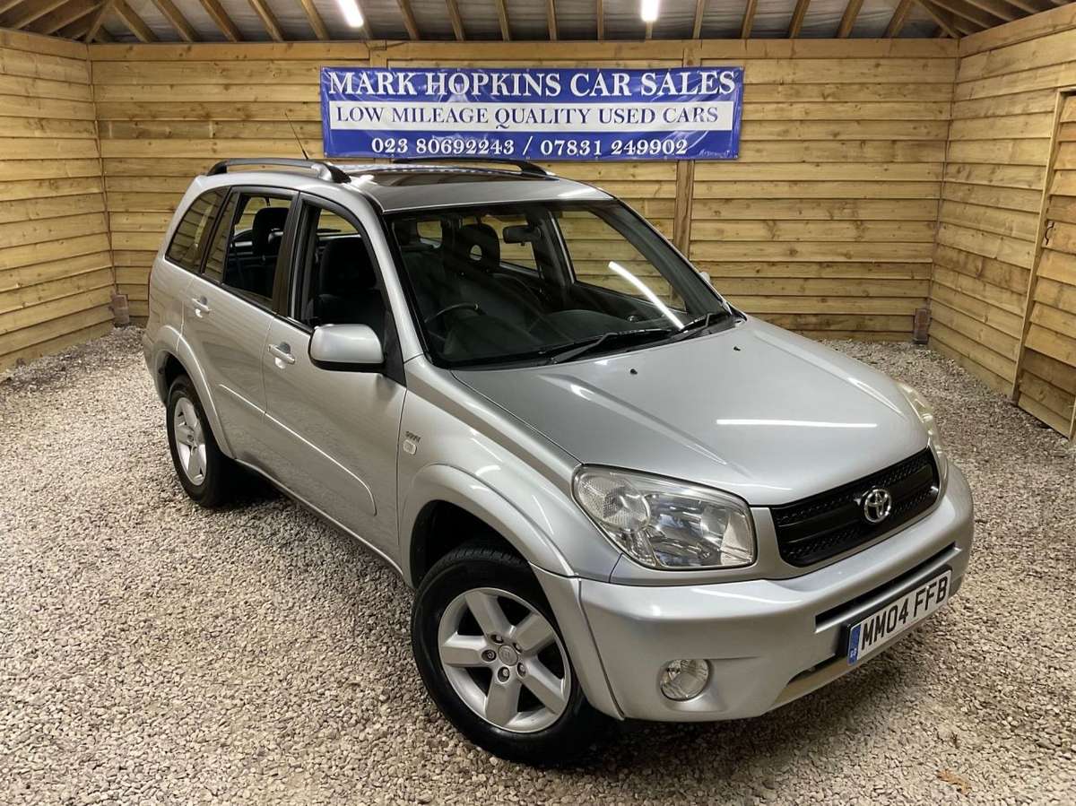 Check out this Toyota Rav4 2004 Petrol Manual
