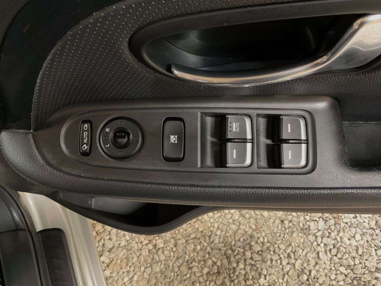 2013 KIA CARENS 2013 KIA CARENS