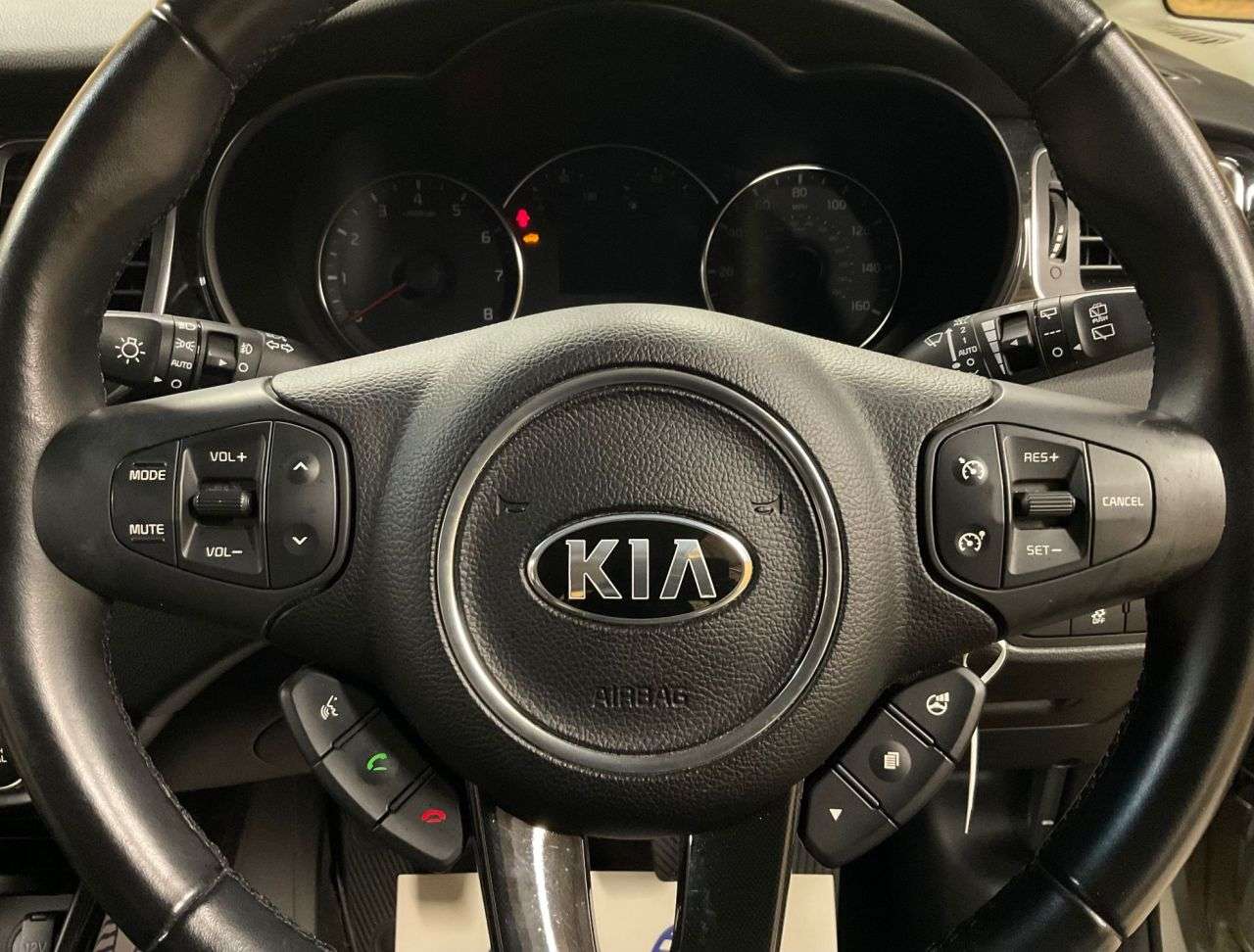 2013 KIA CARENS 2013 KIA CARENS