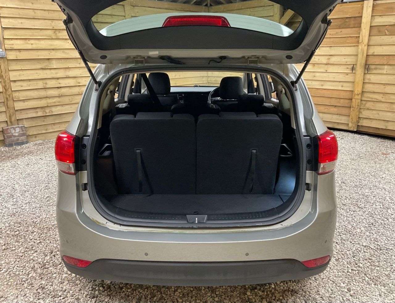 2013 KIA CARENS 2013 KIA CARENS