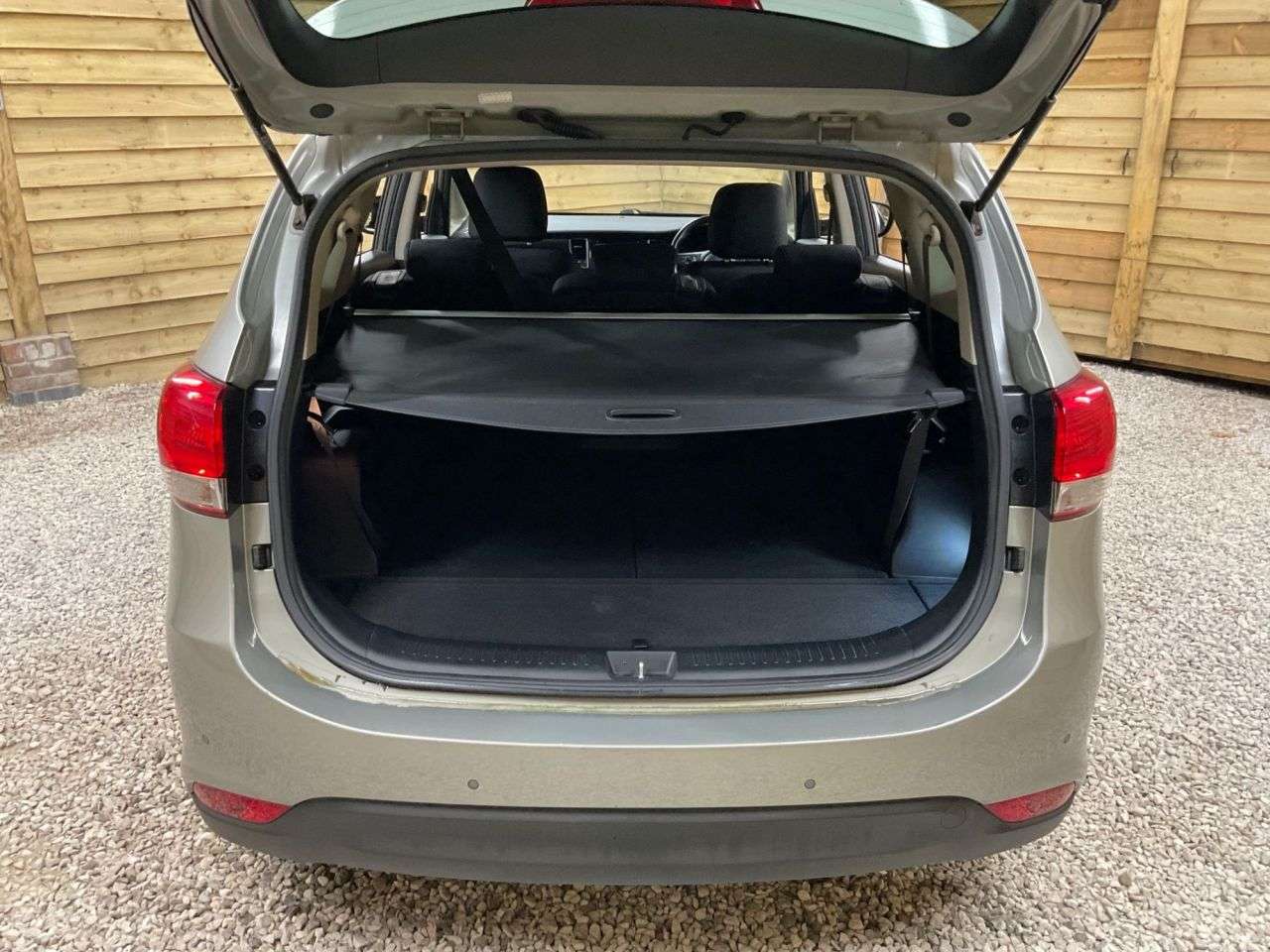 2013 KIA CARENS 2013 KIA CARENS