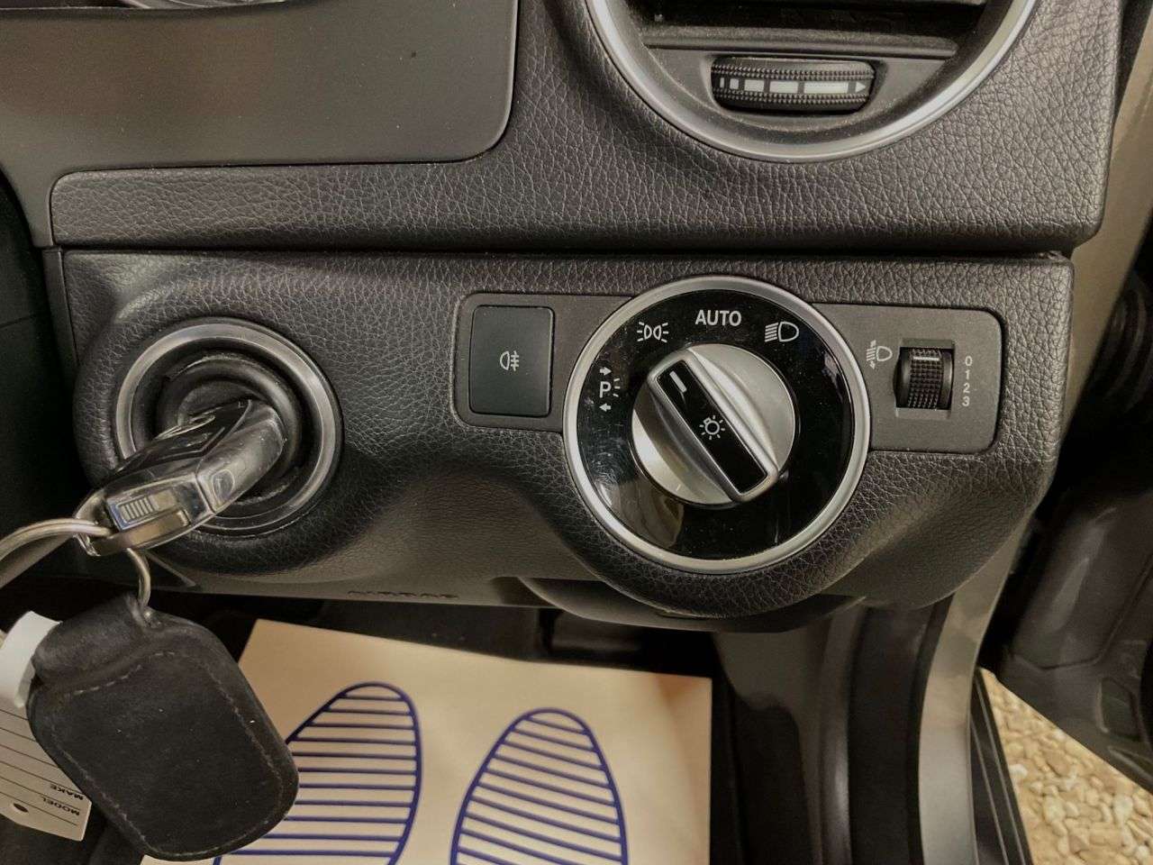 2012 MERCEDES-BENZ C-CLASS 2012 MERCEDES-BENZ C-CLASS