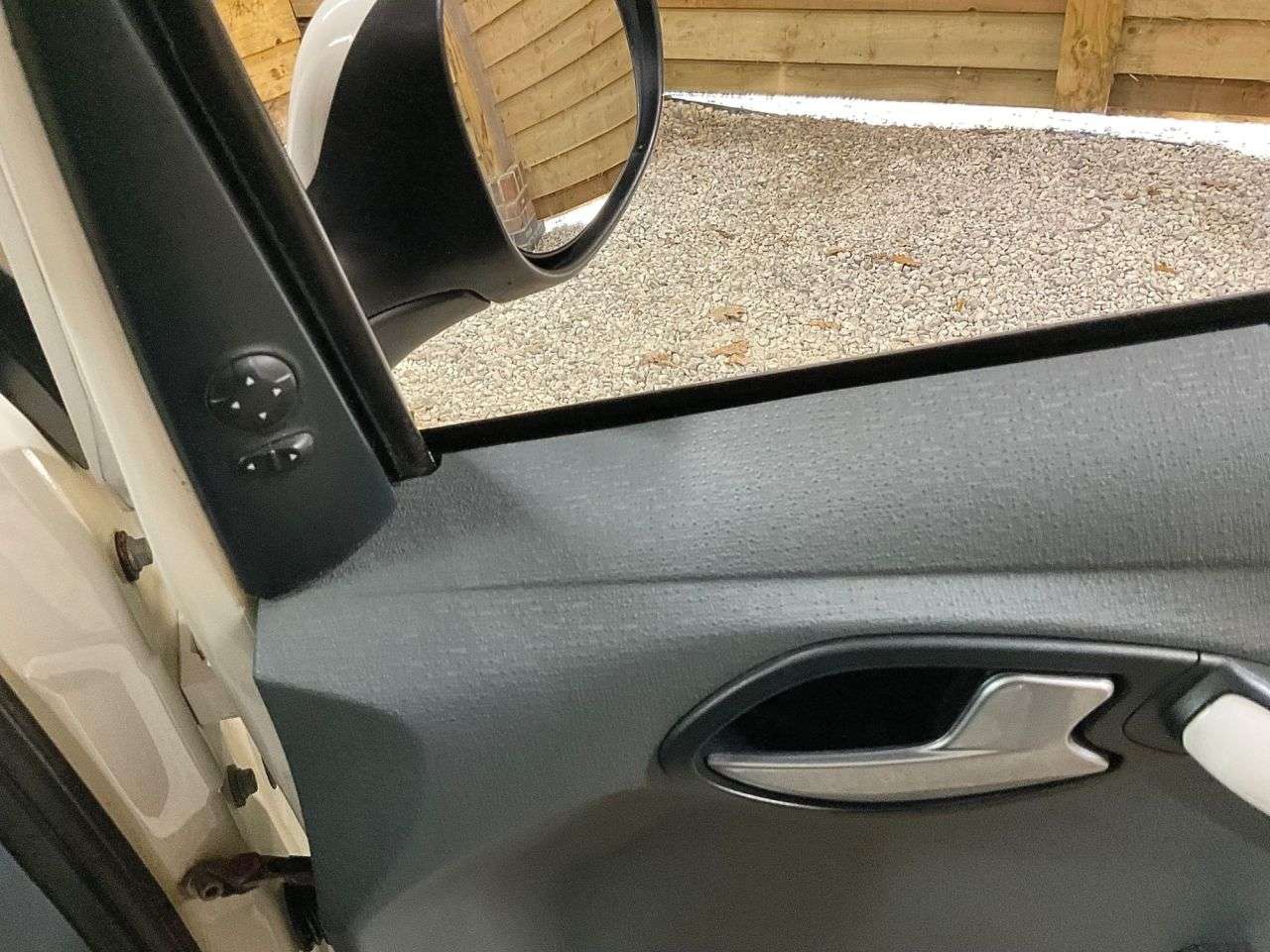 2012 FORD KA 2012 FORD KA