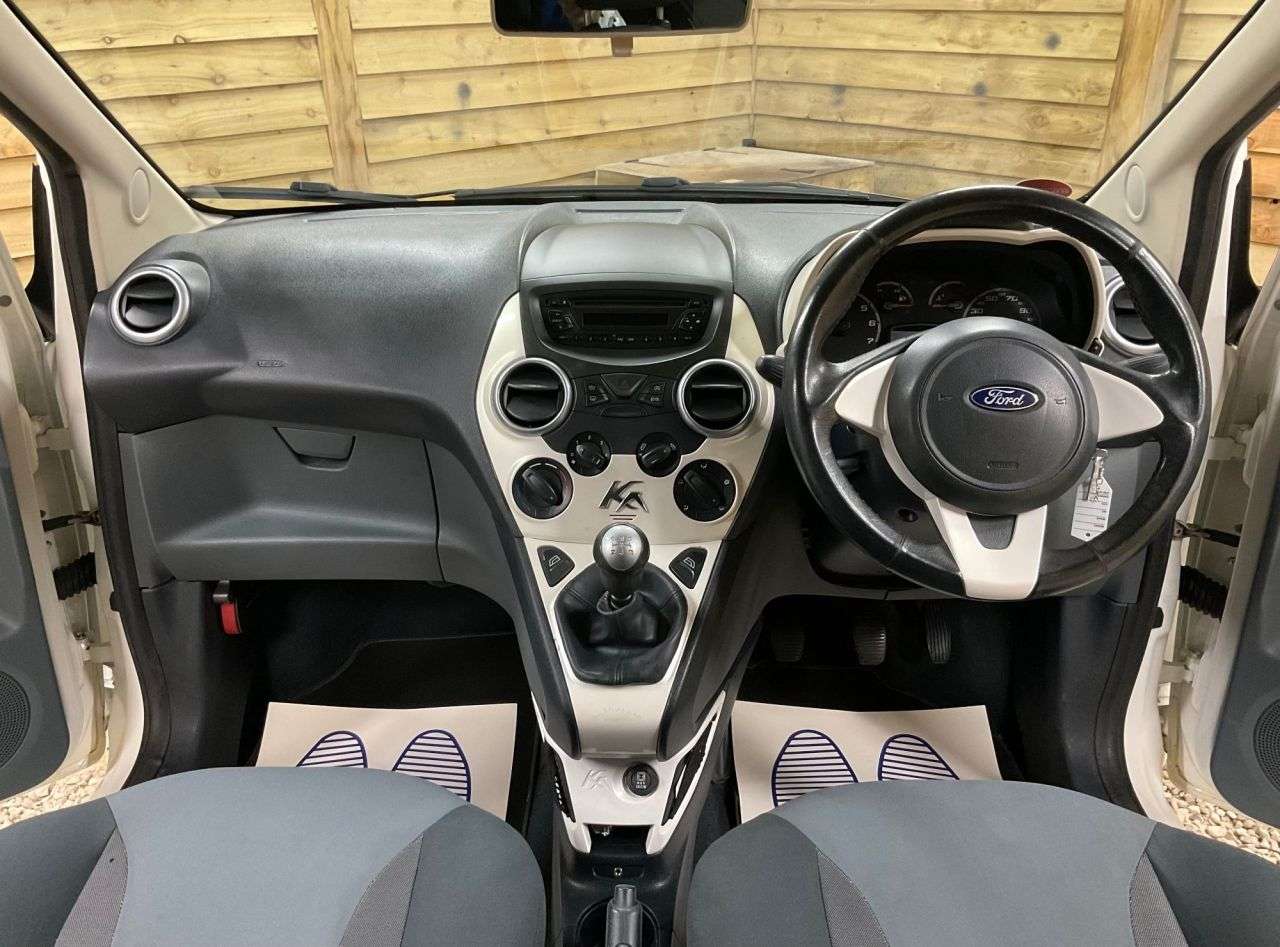 2012 FORD KA 2012 FORD KA