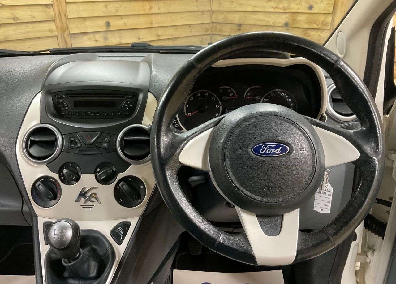 2012 FORD KA 2012 FORD KA