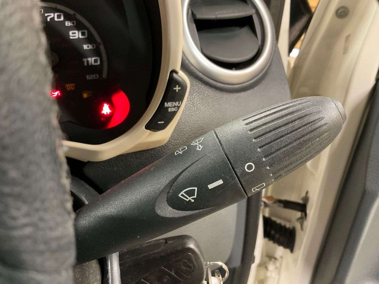 2012 FORD KA 2012 FORD KA