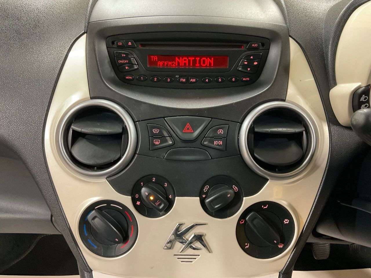 2012 FORD KA 2012 FORD KA