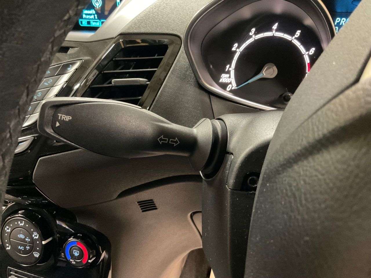 2014 FORD FIESTA 2014 FORD FIESTA