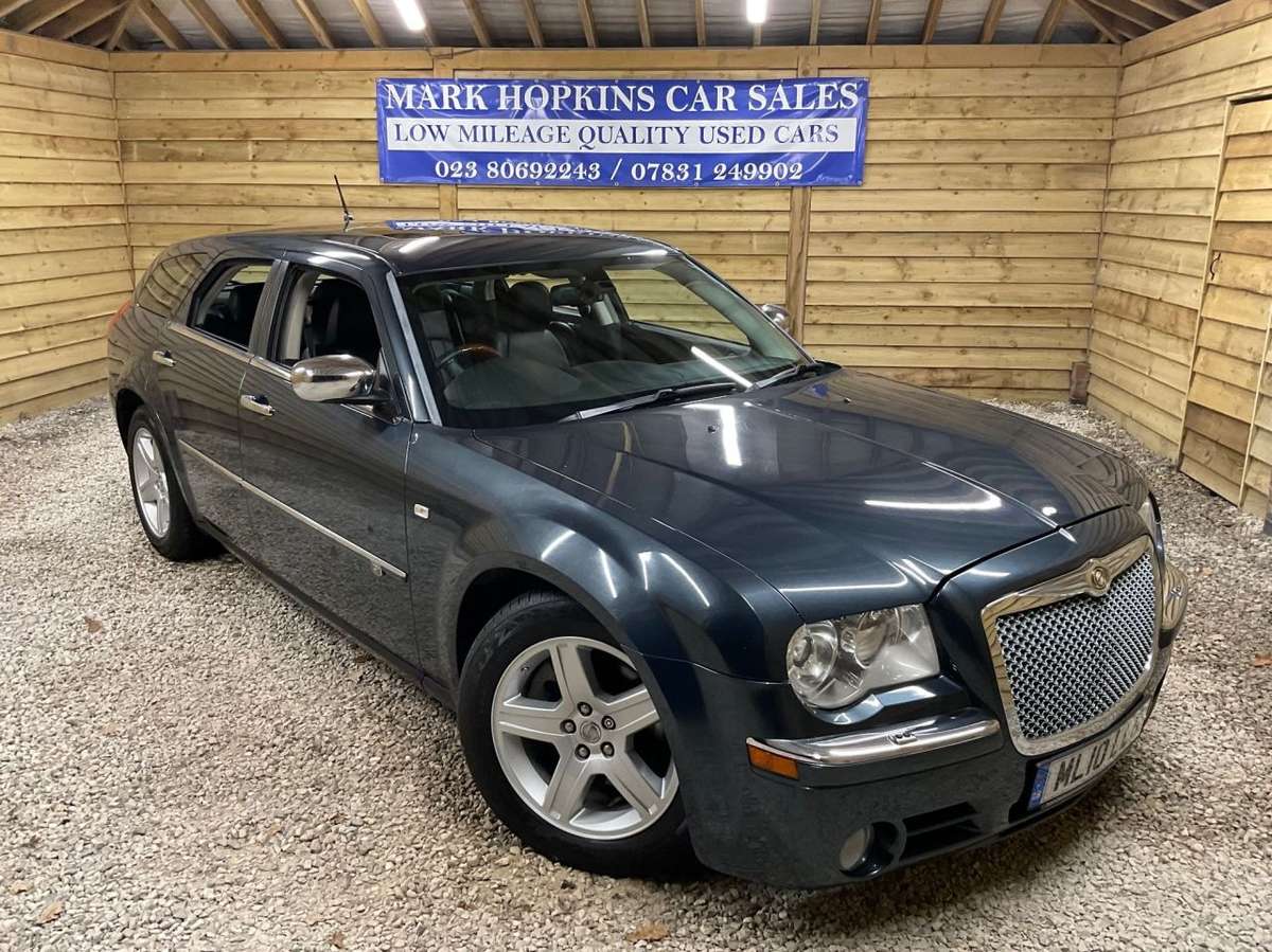 Check out this Chrysler 300c 2010 Diesel Automatic