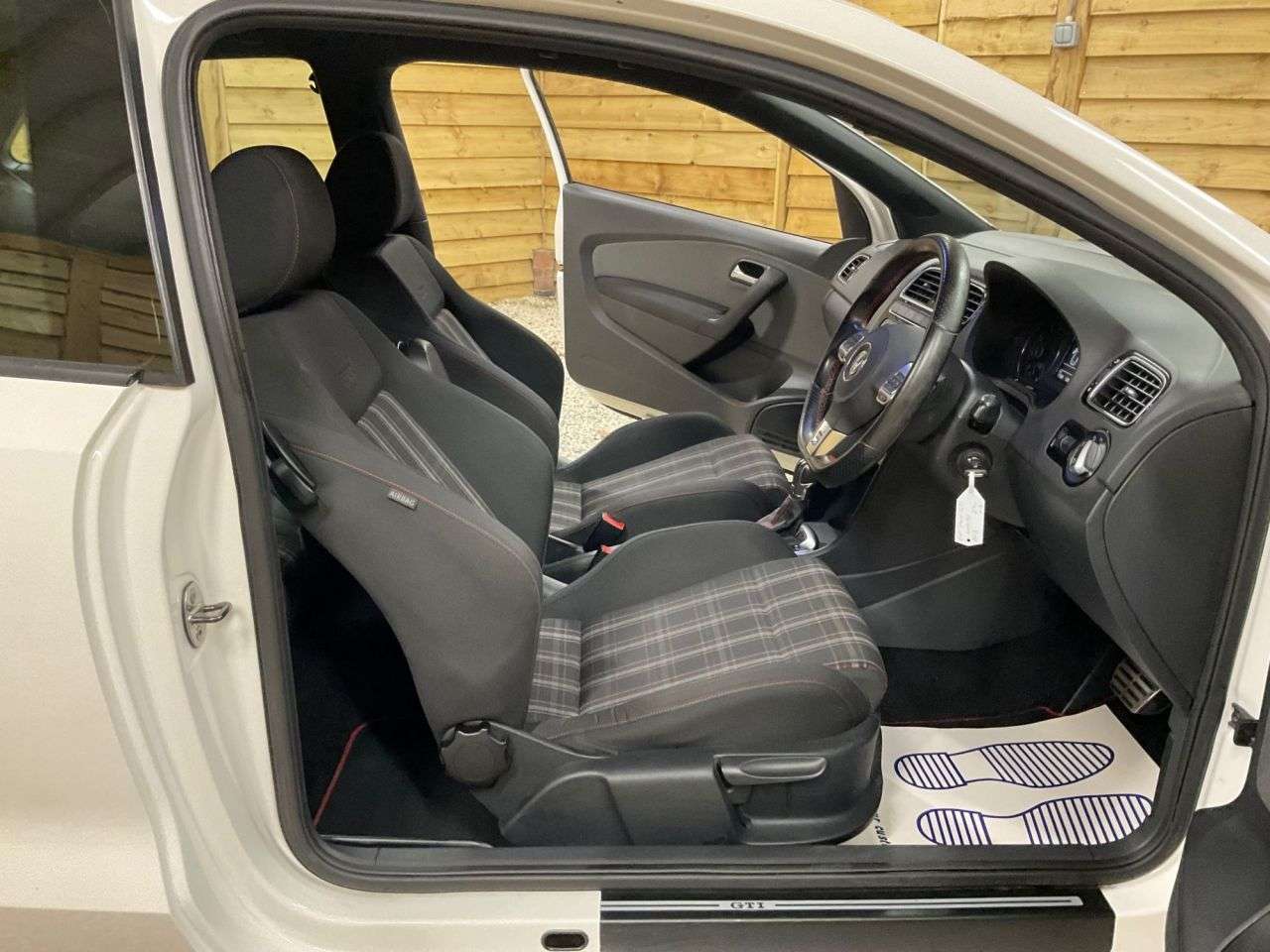 2012 VOLKSWAGEN POLO 2012 VOLKSWAGEN POLO