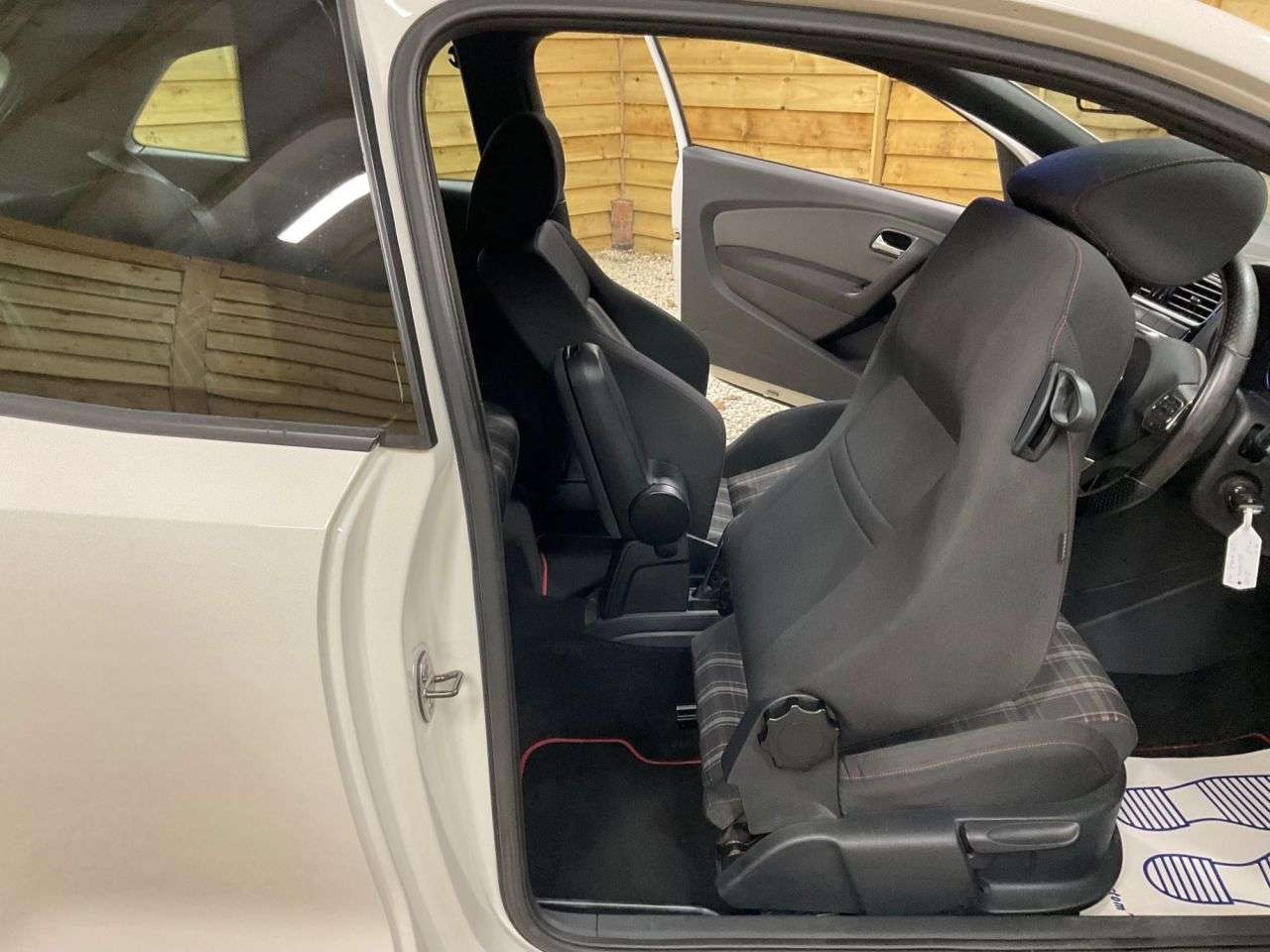 2012 VOLKSWAGEN POLO 2012 VOLKSWAGEN POLO