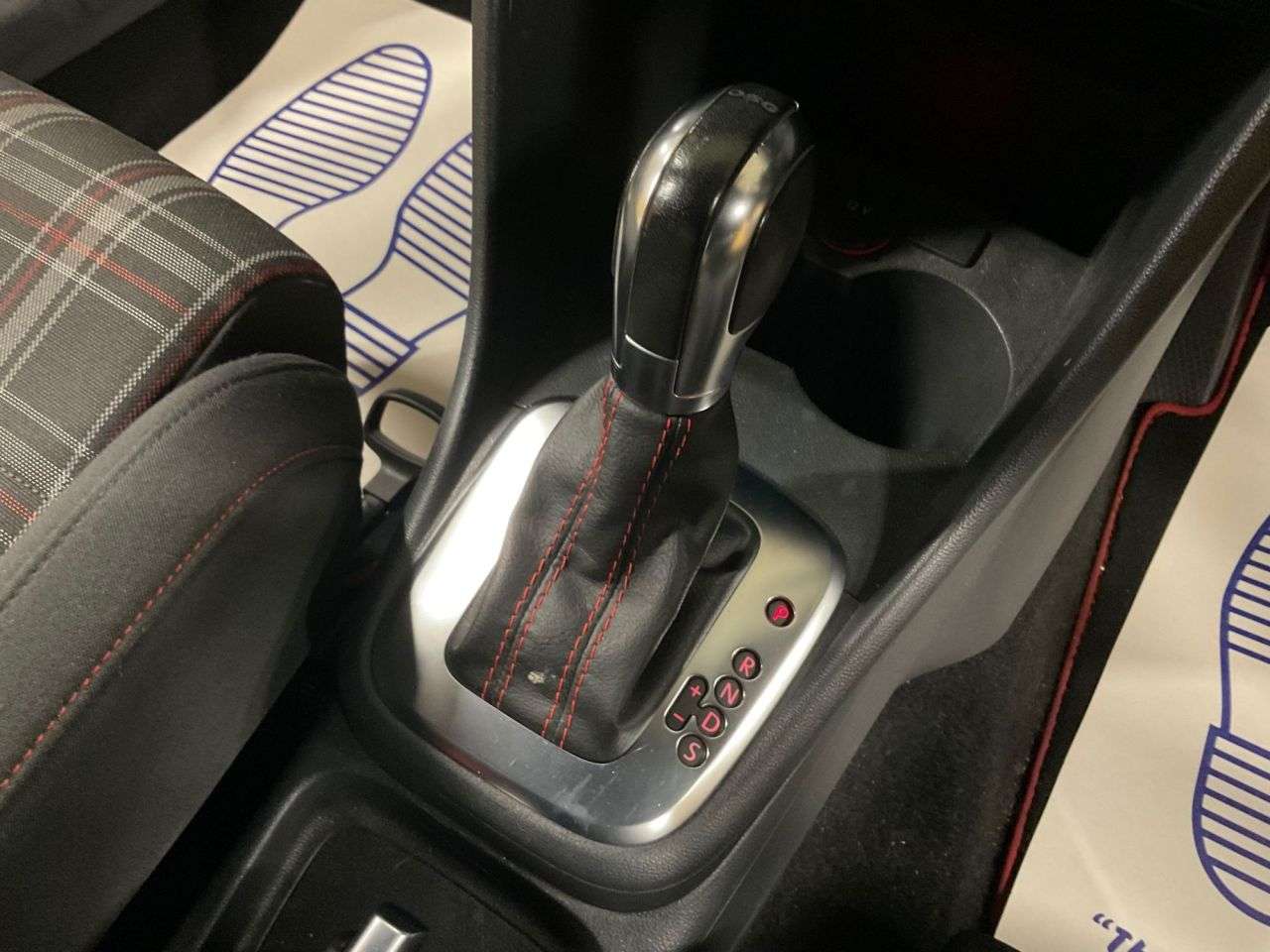 2012 VOLKSWAGEN POLO 2012 VOLKSWAGEN POLO