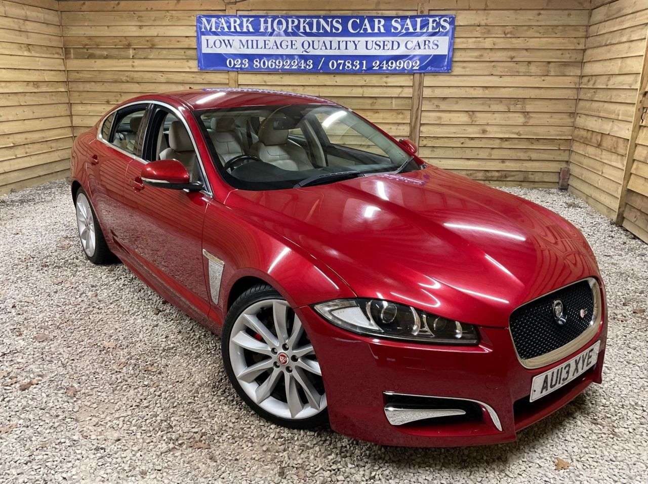 A 2013 JAGUAR XF 3.0d S V6 Portfolio Saloon 4dr Diesel Auto Euro 5 (s/s) (275 ps) DEMO+ONE O A 2013 JAGUAR XF 3.0d S V6 Portfolio Saloon 4dr Diesel Auto Euro 5 (s/s) (275 ps) DEMO+ONE O