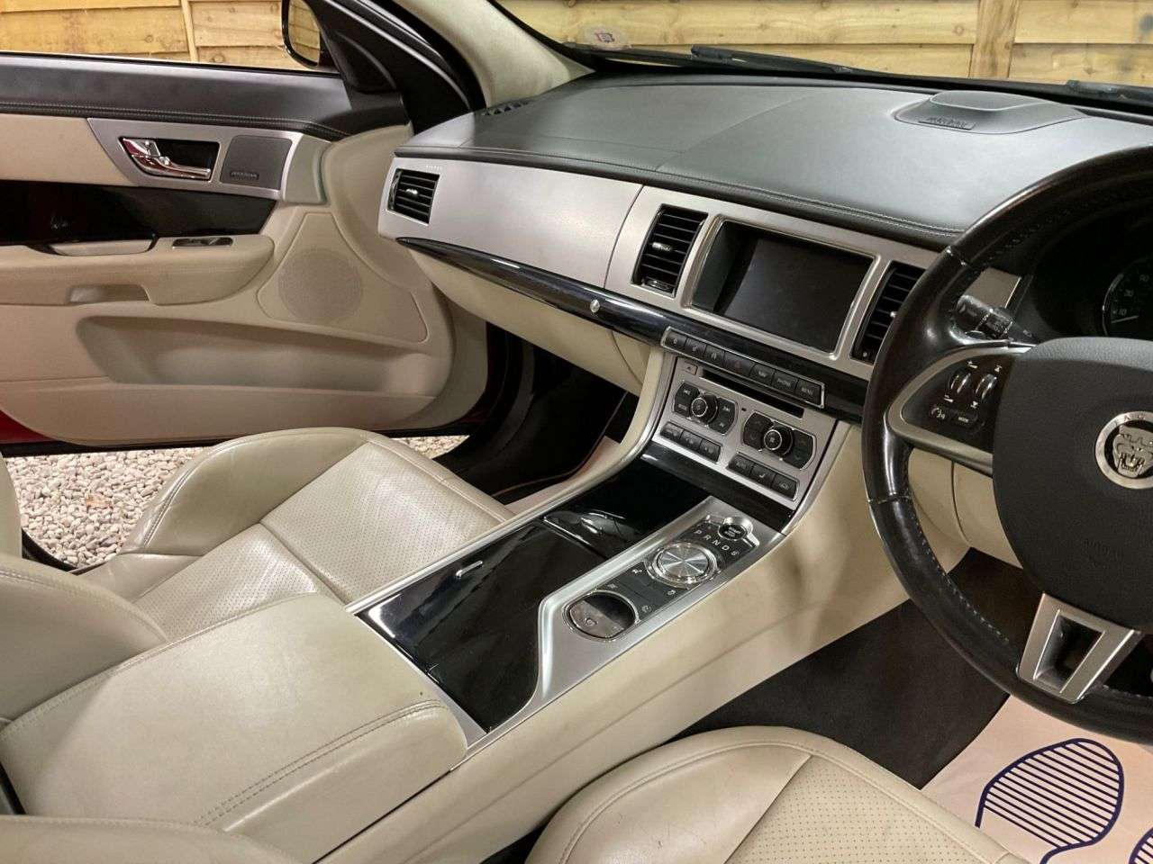 2013 JAGUAR XF 2013 JAGUAR XF