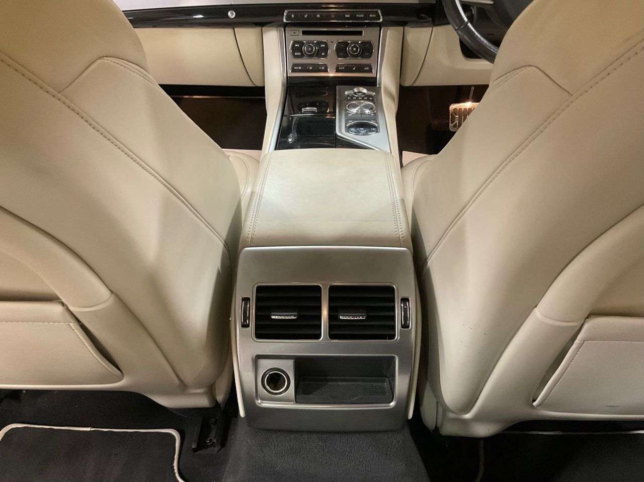 2013 JAGUAR XF 2013 JAGUAR XF